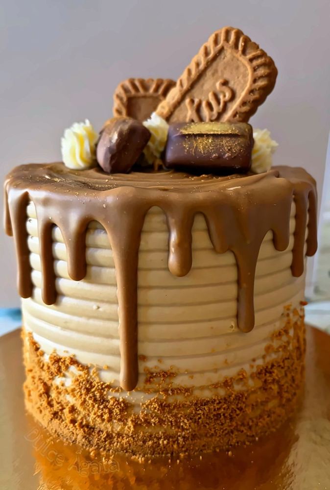 Drip cake de Lotus